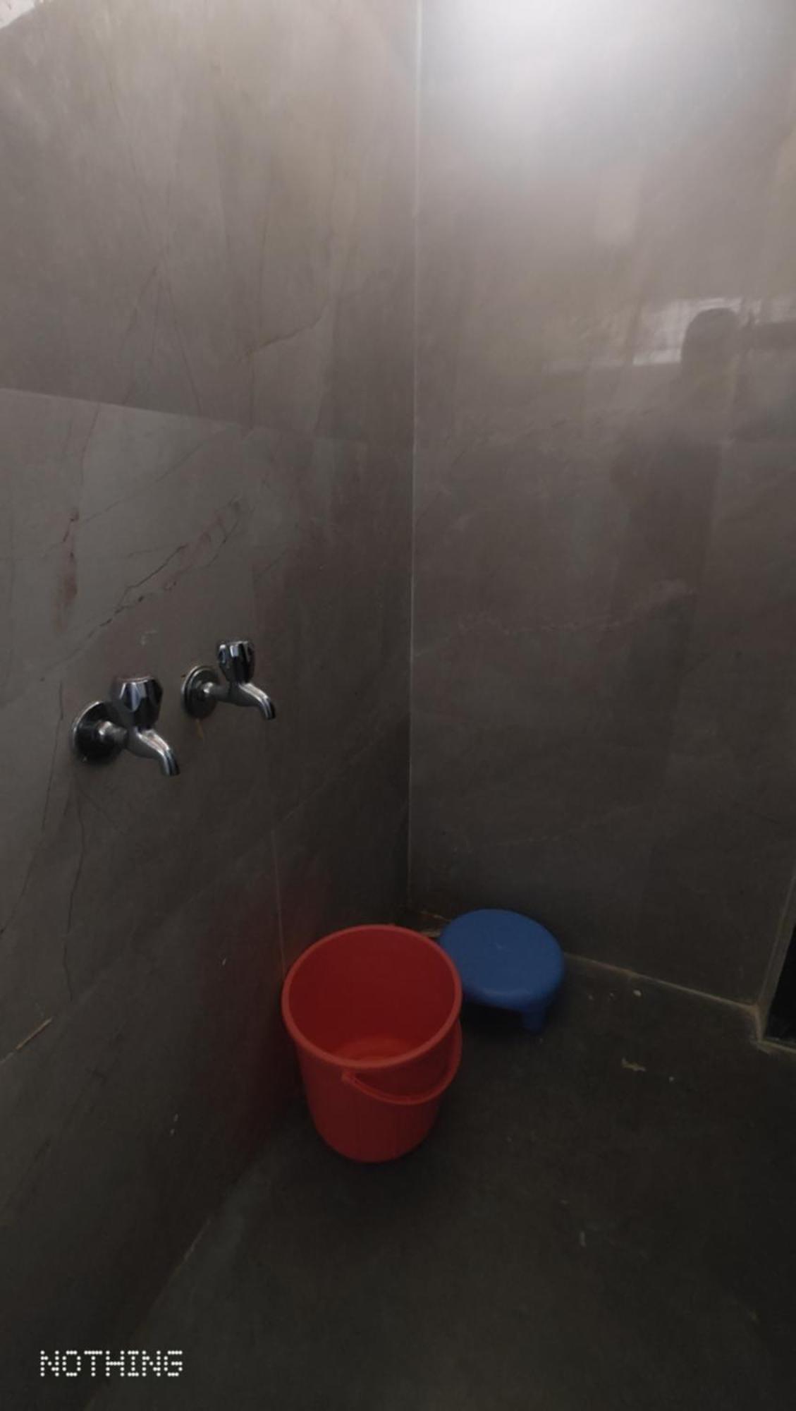 Hotel Aadishkti Bhakt Nivas à Tuljapur Extérieur photo